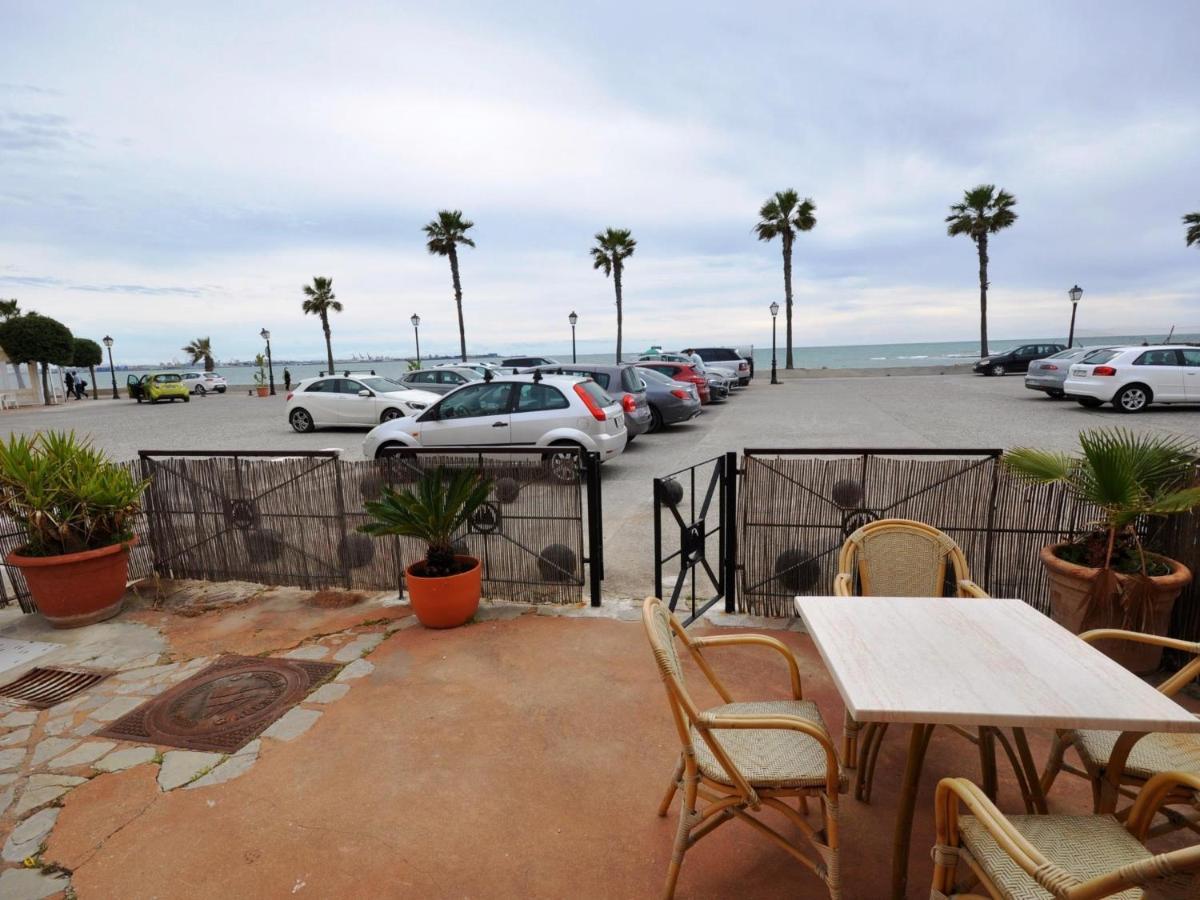 شقة إل بويرتو دي سانتا ماريا  في Apartamento Con Terraza Frente Al Mar المظهر الخارجي الصورة